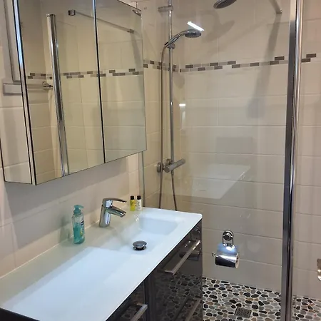 Grand Avec Terrasse Pres De La * Saint-Raphaël