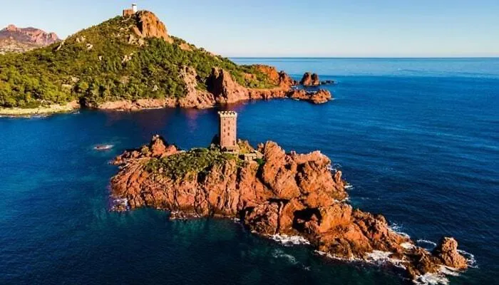 Grand Avec Terrasse Pres De La * Saint-Raphaël